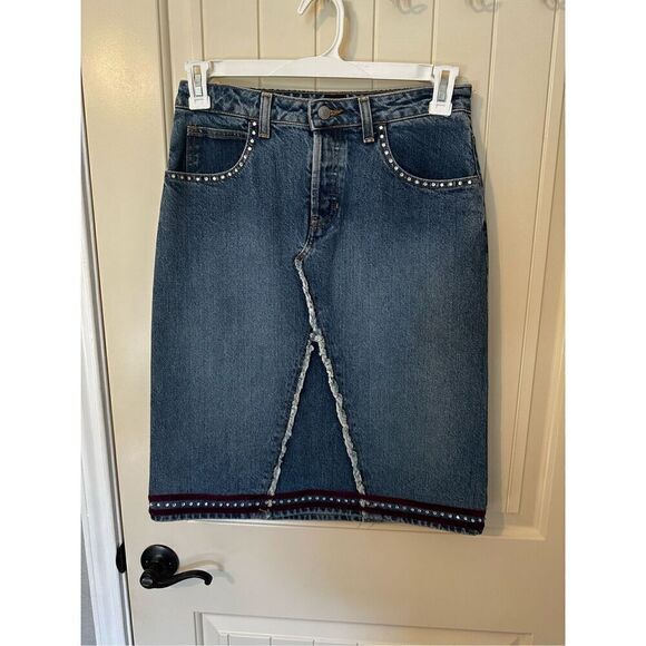 Y2K Gap Rhinestone Fringe Embellished Denim Knee Length Vintage Skirt Women Sz 2 - Picture 1 of 12